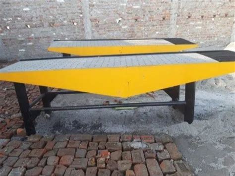 Paver Vibrating Table - Paver Block Mould Manufacturer from Ranchi