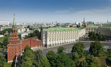 ММК(Музей Московского Кремля)