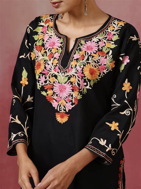 Women's Ethnic Wear | Handcrafted Clothing & Home Decor – Shopnamastay