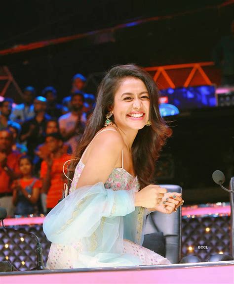 Neha Kakkar forcibly kissed by a contestant on the sets of 'Indian Idol ...