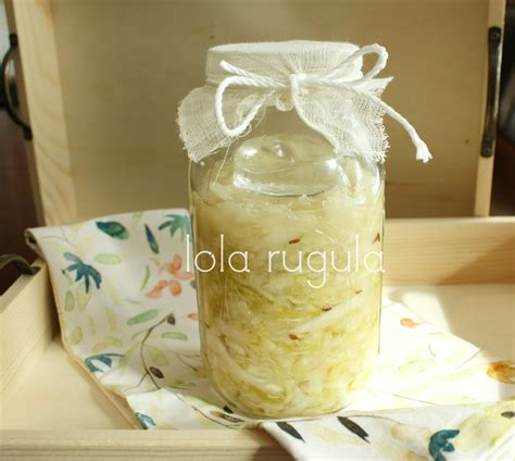 How to Make Homemade Sauerkraut by the Jar - Lola Rugula