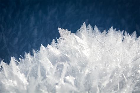 Download Cold Frozen Macro Winter Nature Crystal Ice HD Wallpaper