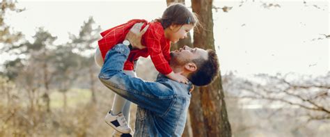 Buy/Send Father's Day Gifts Online For Dad | Cool Gifts for Dad