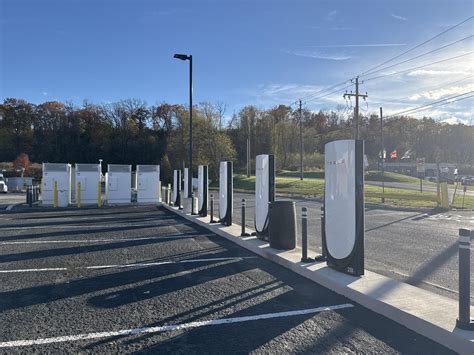 Exxon at American Truck Plaza | Milton, PA | EV Station