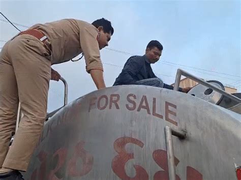 Junagadh Milk Tanker Raid | AAP Leader Claims Adulteration