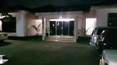 TRANSIT AIRPORT BED AND BREAKFAST (Dar es Salaam) - Motel Reviews ...