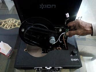 Ion Audio Vinyl Transport VJR01 Portable Briefcase Style Turntable (Red ...