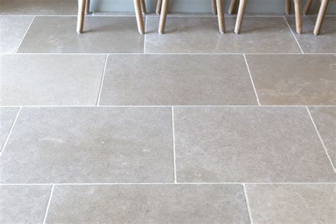Stylish Limestone Tile Flooring That Inspire