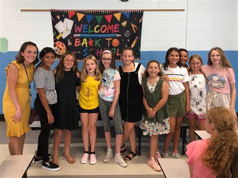 West Islip Students Start Off 2019-2020 School Year | West Islip, NY Patch