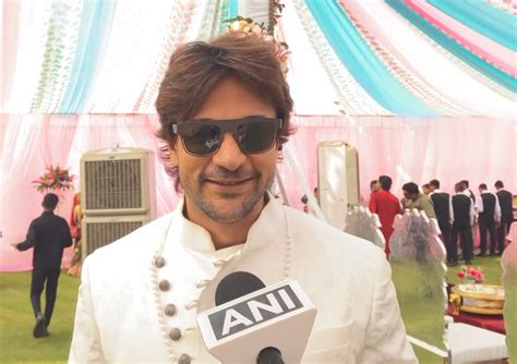 TV producer Prateek Sharma ties the knot with Ruchika Mishra in Indore