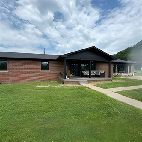 Home - The Landing Strip