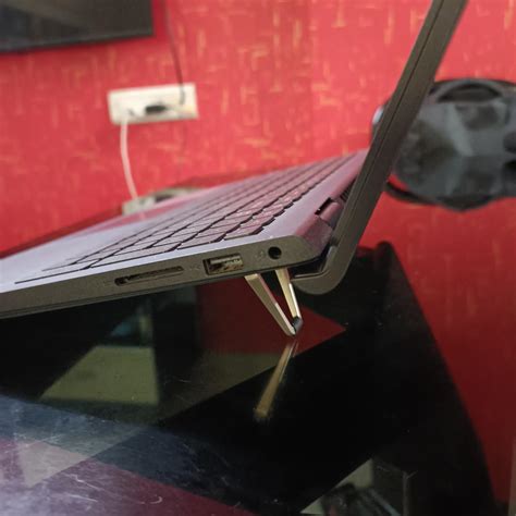 LIDDU Premium Metal Mini Portable Laptop Stand, Folding Non Slip Base ...