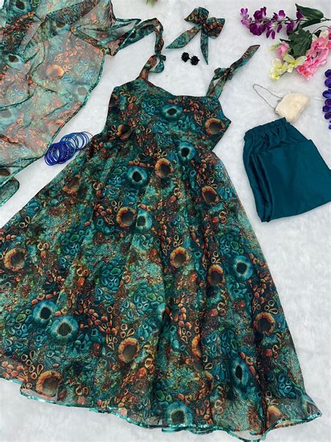 Emerald Fusion: Sadlo's Designer Digital Printed Organza Silk Anarkali