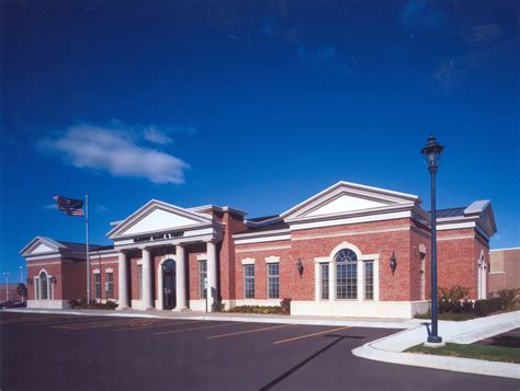 McHenry Bank & Trust | Melichar Architects