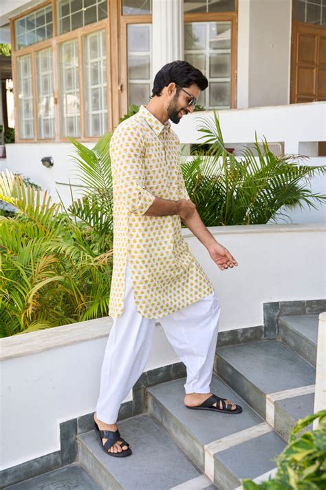 Haldi Kurtas for Men | Haldi Ceremony Collection | Riwaat – Riwaat.com