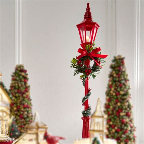 Ornamental Lamp Post Christmas