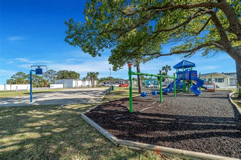 Beach Rental Amenities | Venture Out Rentals PCB