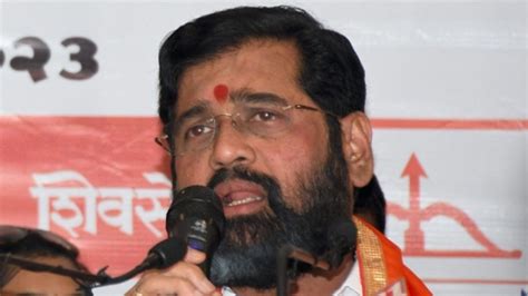 'वीर सावरकर सेतु' के नाम से जाना जाएगा बांद्रा-वर्सोवा सी-लिंक, सीएम ...