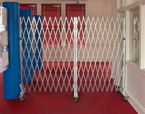 Heavy Duty Accordion Security Gates Folding Security Gate Doors MRD