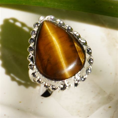 Tiger’s Eye Crystal Ring for Courage & Protection – Witch Way Out IN