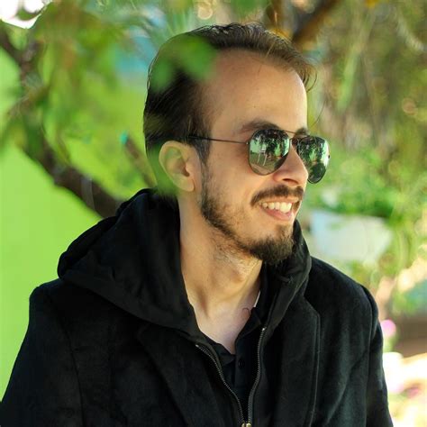 LINHAS E SILÊNCIOS - DERICK DANTAS - LETRAS.COM