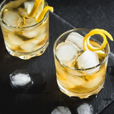 Best bottles of fruity whisky under INR 7000 for a sweet scotch collection