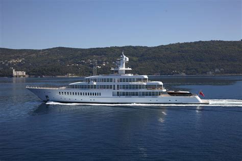 MUSASHI Yacht • Larry Ellison $160M Superyacht • Feadship • 2010