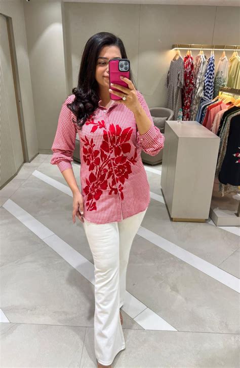 Red Embroidered Shirt – ASHIN - Looks Redefined