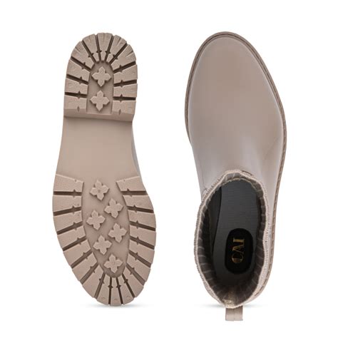 Beige Wellington Boots – The CAI Store