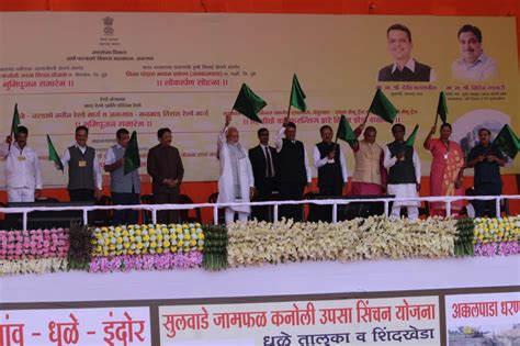 PM visits Dhule in Maharashtra, unveils various development projects