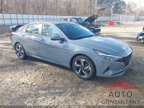 2023 Hyundai ELANTRA SEL Gasoline - KMHLS4AG7PU411128