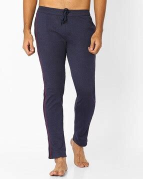 Pyjamas for Men: Buy Men's Pyjamas Online at AJIO