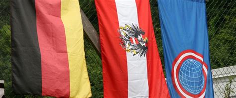 50 Jahre Rot-Weiß-Austria - Alb-Magazin