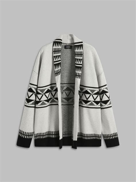 Tribal Art Cardigan For Vacation