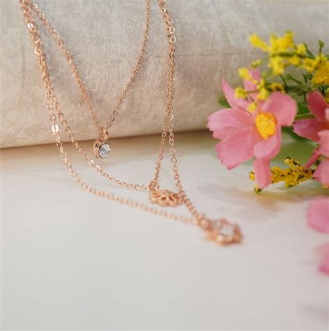 18K Rose Gold-Plated Zirconia Floral Multilayer Western Necklace – INC63