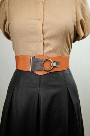 Stylish Belts for Women Online | Leather and Belt Bags - Nolabels.in