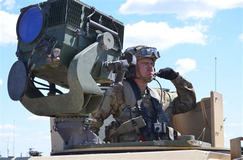 Futuristic Combat Training 的图像结果