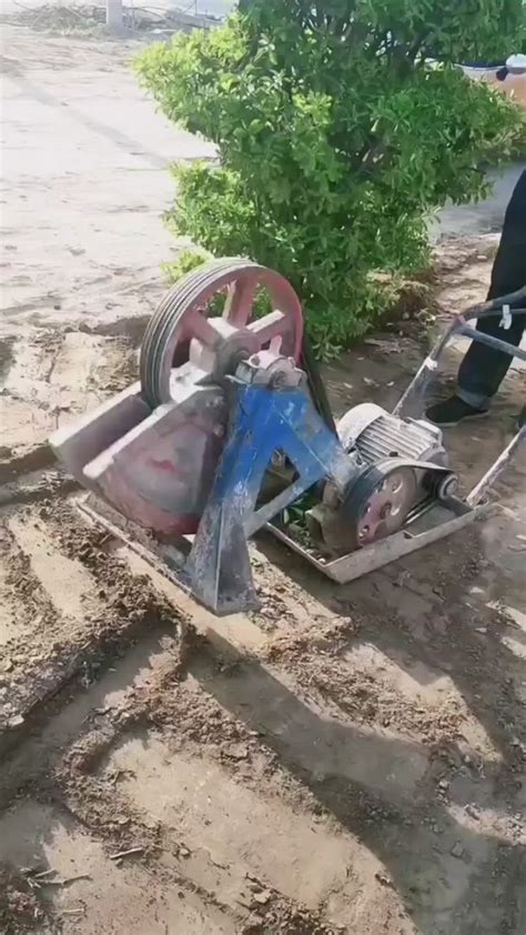 Small Ditch Mowers 的图像结果