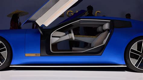 Jaguar Type 00 Captivates West Coast at Monterey Week