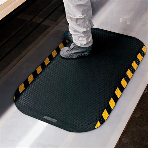 Anti Fatigue Floor Mats: Purpose, Usage & Application | Mats4u | sale ...