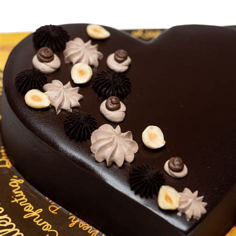 Buy Lovers Delight Cake| Online Cake Delivery - CakeBee