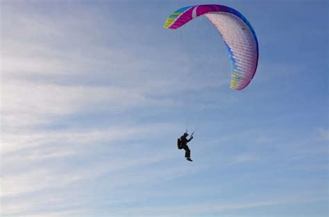 10 Best Spots For Paragliding In Japan That You Must Visit