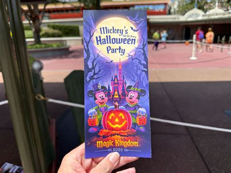Full List of Character Appearances at Mickey's Not So Scary Halloween ...