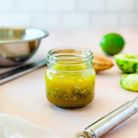 Simple Honey Lime Vinaigrette – Natalie Marble Cooks