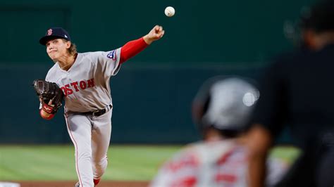 Alex Cora Teases Who Could Replace Lucas Giolito In Red Sox Playoff ...