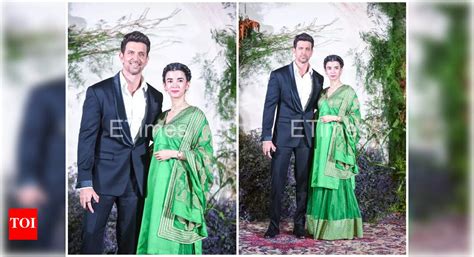Hrithik Roshan strikes a pose with his ladylove Saba Azad at Richa ...