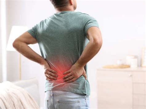6 types of back pain and how to know if they are linked with the liver ...