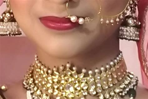 The 10 Best Bridal Makeup Artists in Varanasi - Weddingwire.in