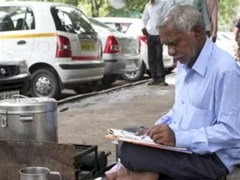 Meet Laxman Rao - The Delhi Chaiwallah Who Has Written 24 Books And ...
