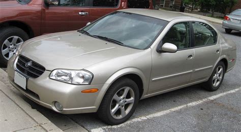 2000 Nissan Maxima GXE - Sedan 3.0L V6 Manual